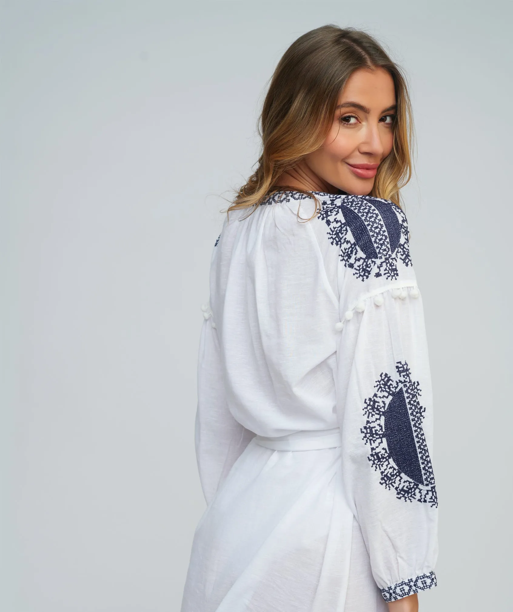 Amara Tunic  - White/Navy