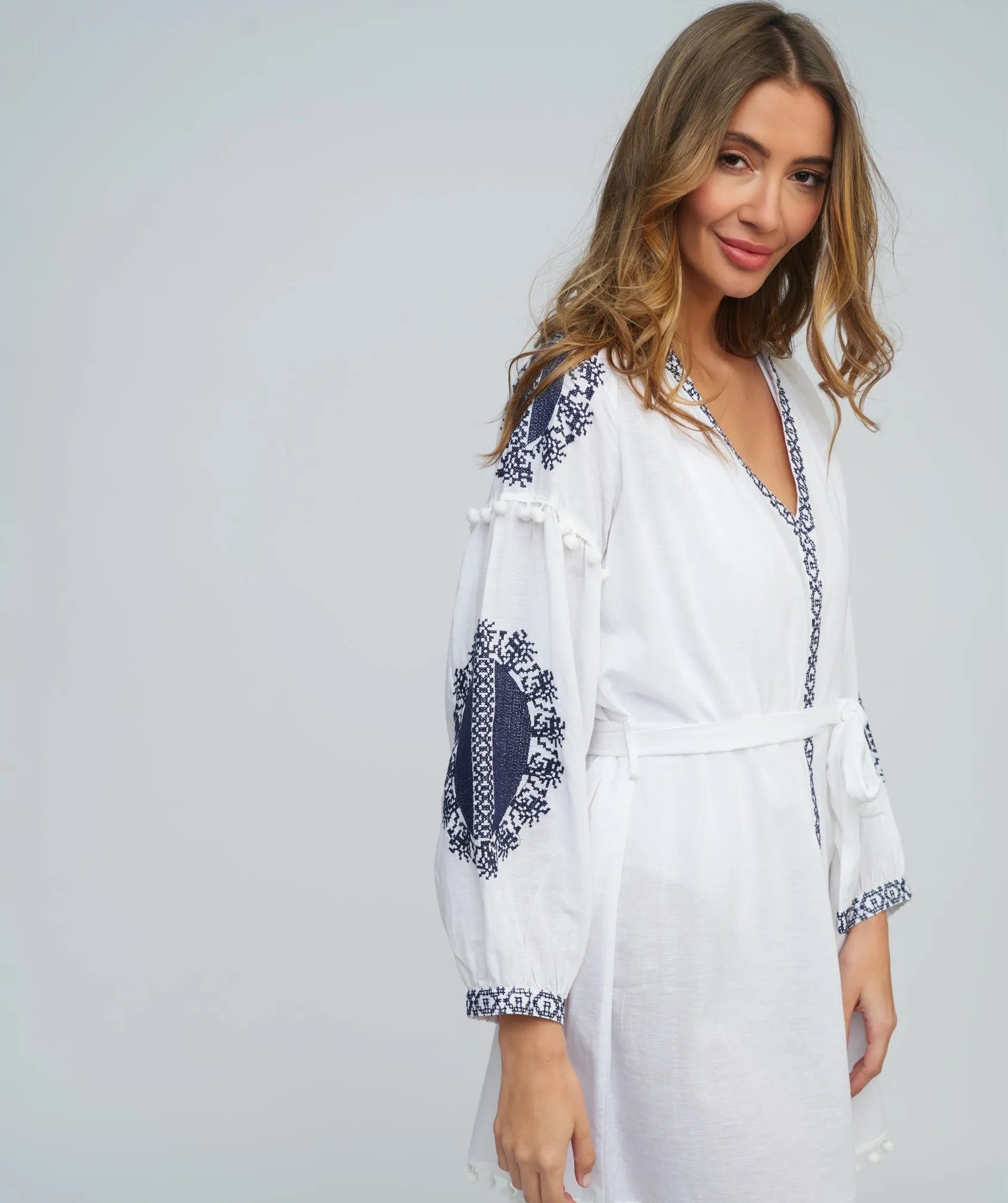 Amara Tunic  - White/Navy