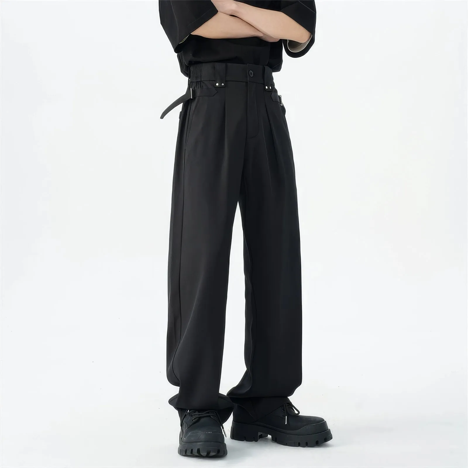 Belted Pleated Lightweight Trousers with Side Pockets