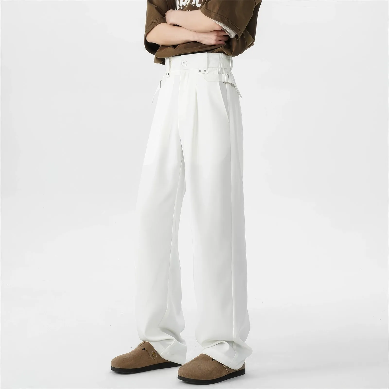 Belted Pleated Lightweight Trousers with Side Pockets