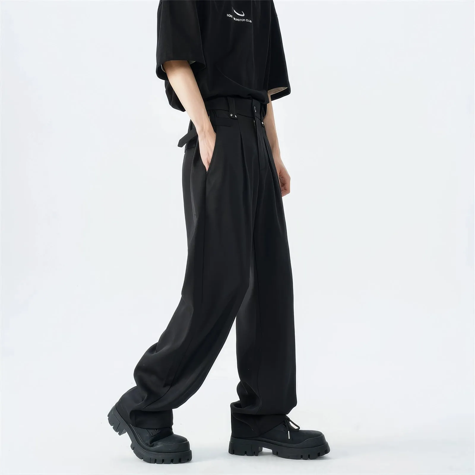 Belted Pleated Lightweight Trousers with Side Pockets