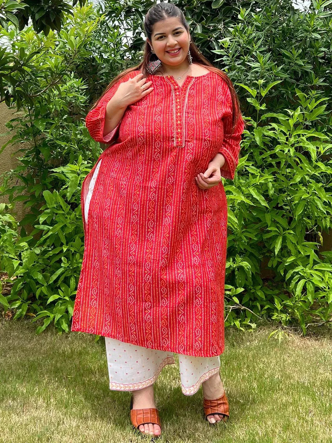 Coral Printed Cotton Blend Straight Kurta With Trousers