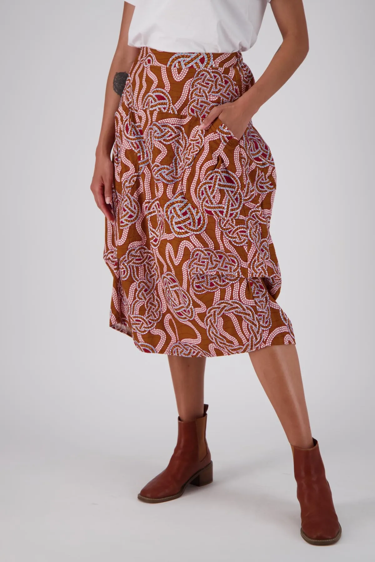 Loveknots Milwaukee Skirt Caramel in Fine Cord