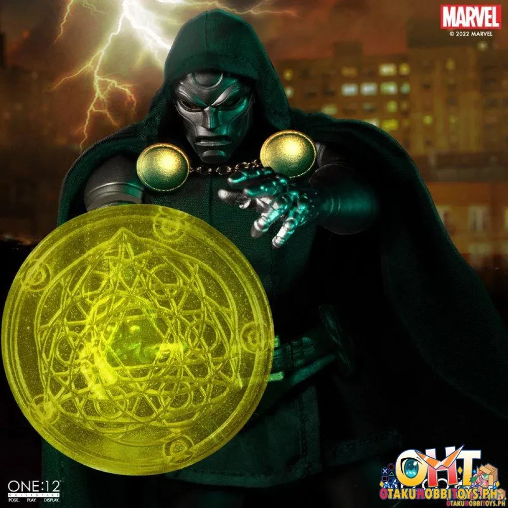 Mezco One:12 Collective Doctor Doom - ON HAND