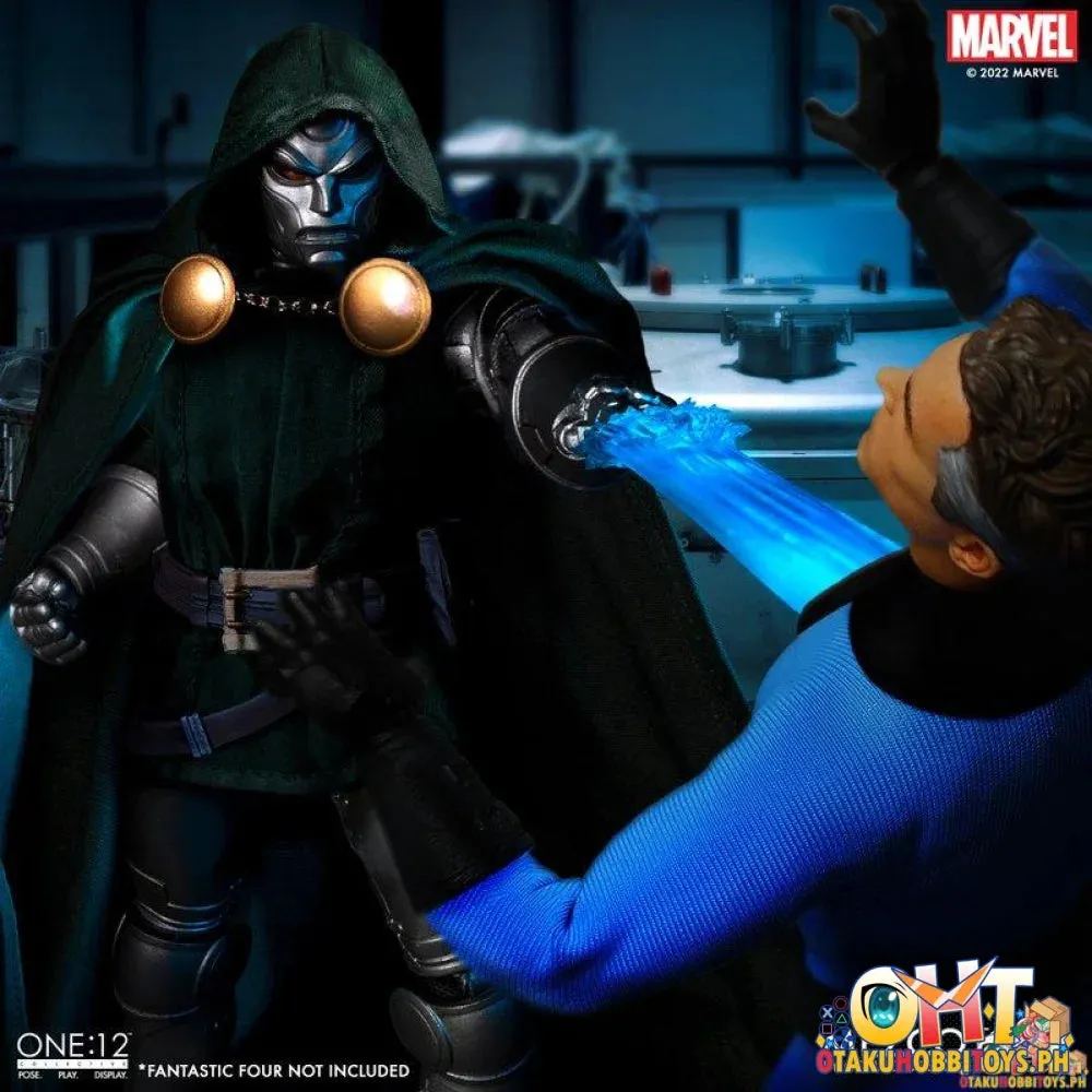 Mezco One:12 Collective Doctor Doom - ON HAND