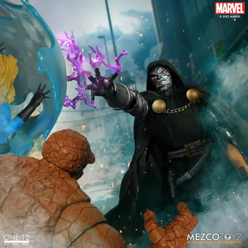 Mezco Toys ONE:12 Collective -  Marvel Universe Doctor Doom