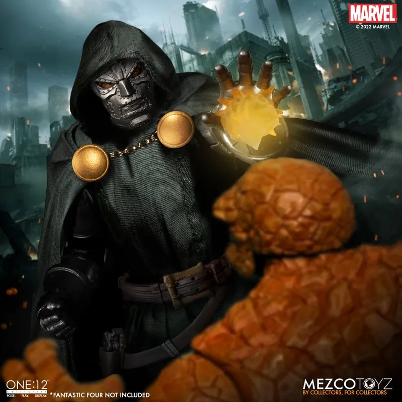 Mezco Toys ONE:12 Collective -  Marvel Universe Doctor Doom