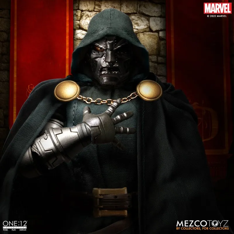 Mezco Toys ONE:12 Collective -  Marvel Universe Doctor Doom