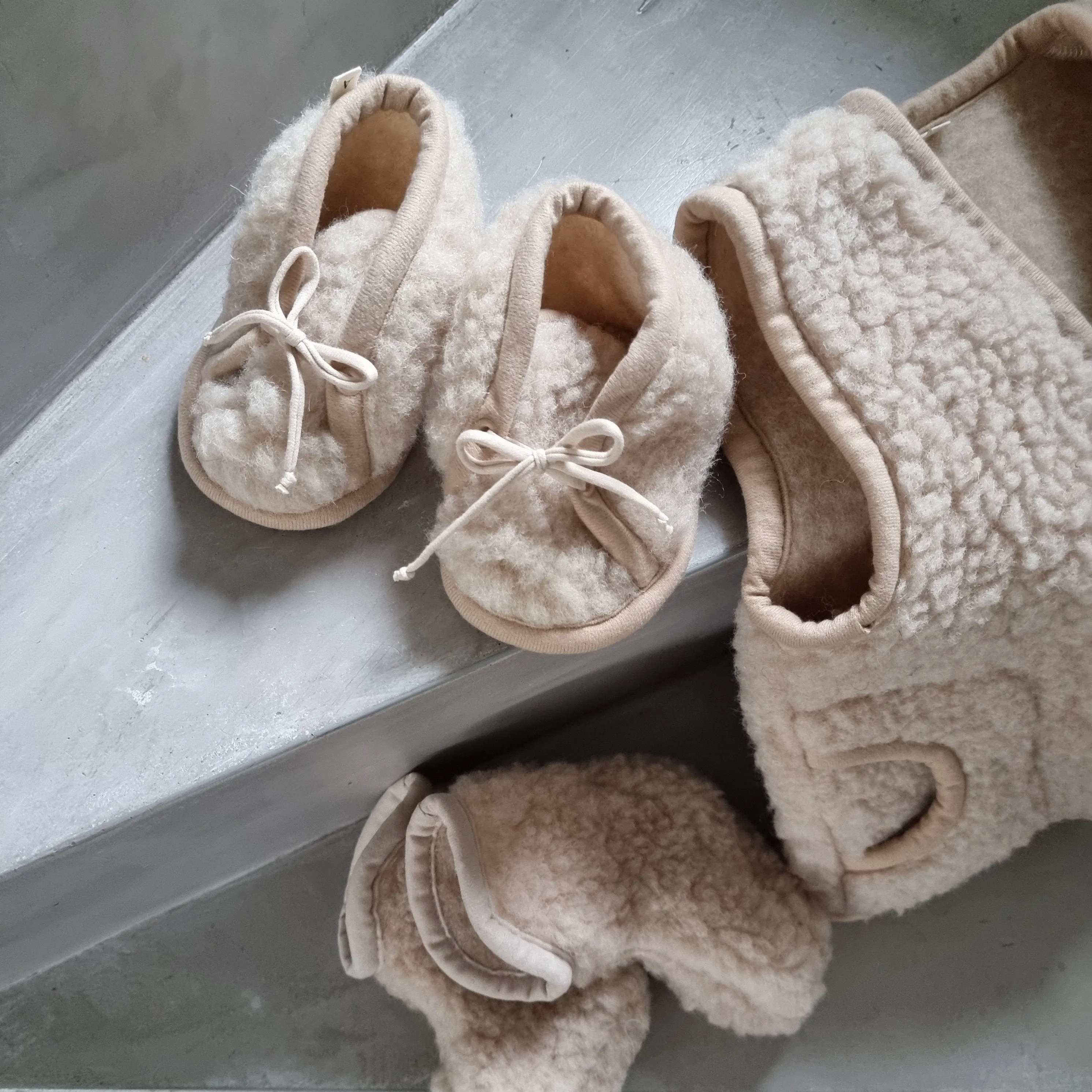 Nina Pure Wool Baby Shoes (Latte)