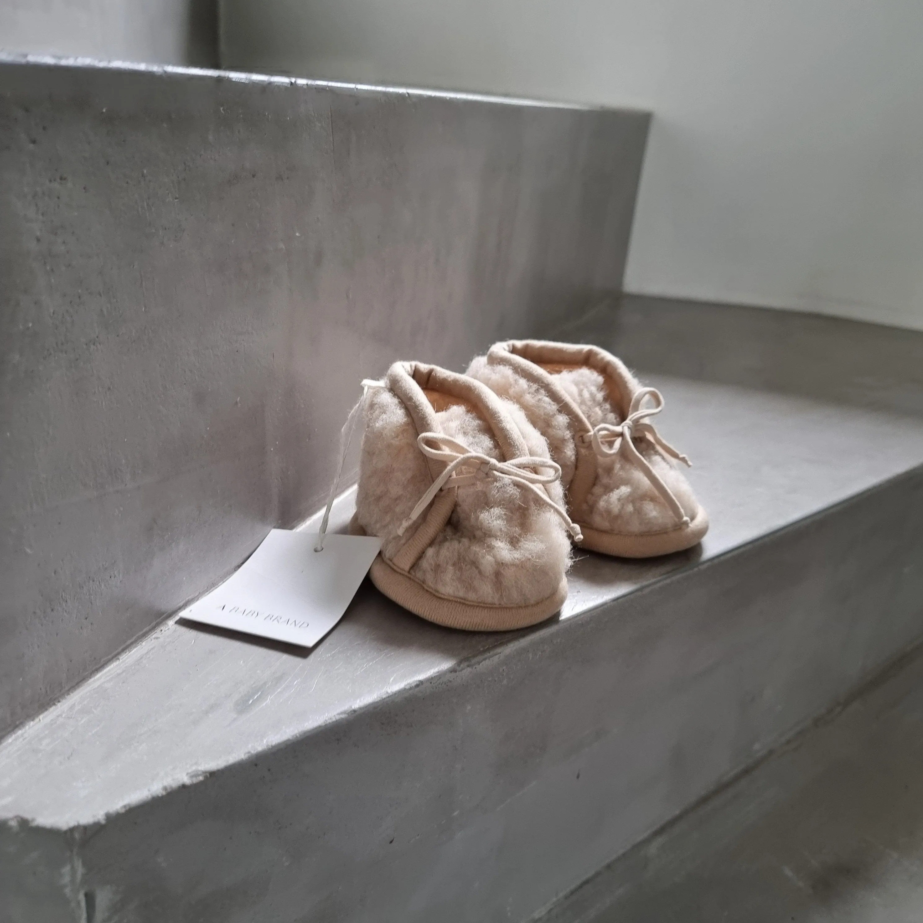 Nina Pure Wool Baby Shoes (Latte)