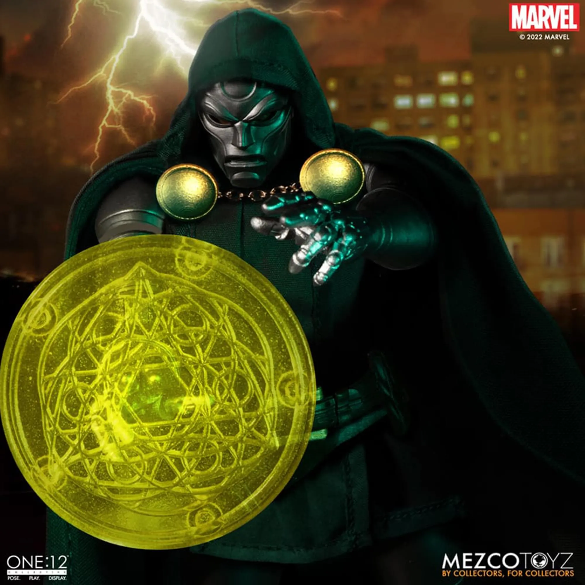 One:12 Collective Figure Doctor Doom