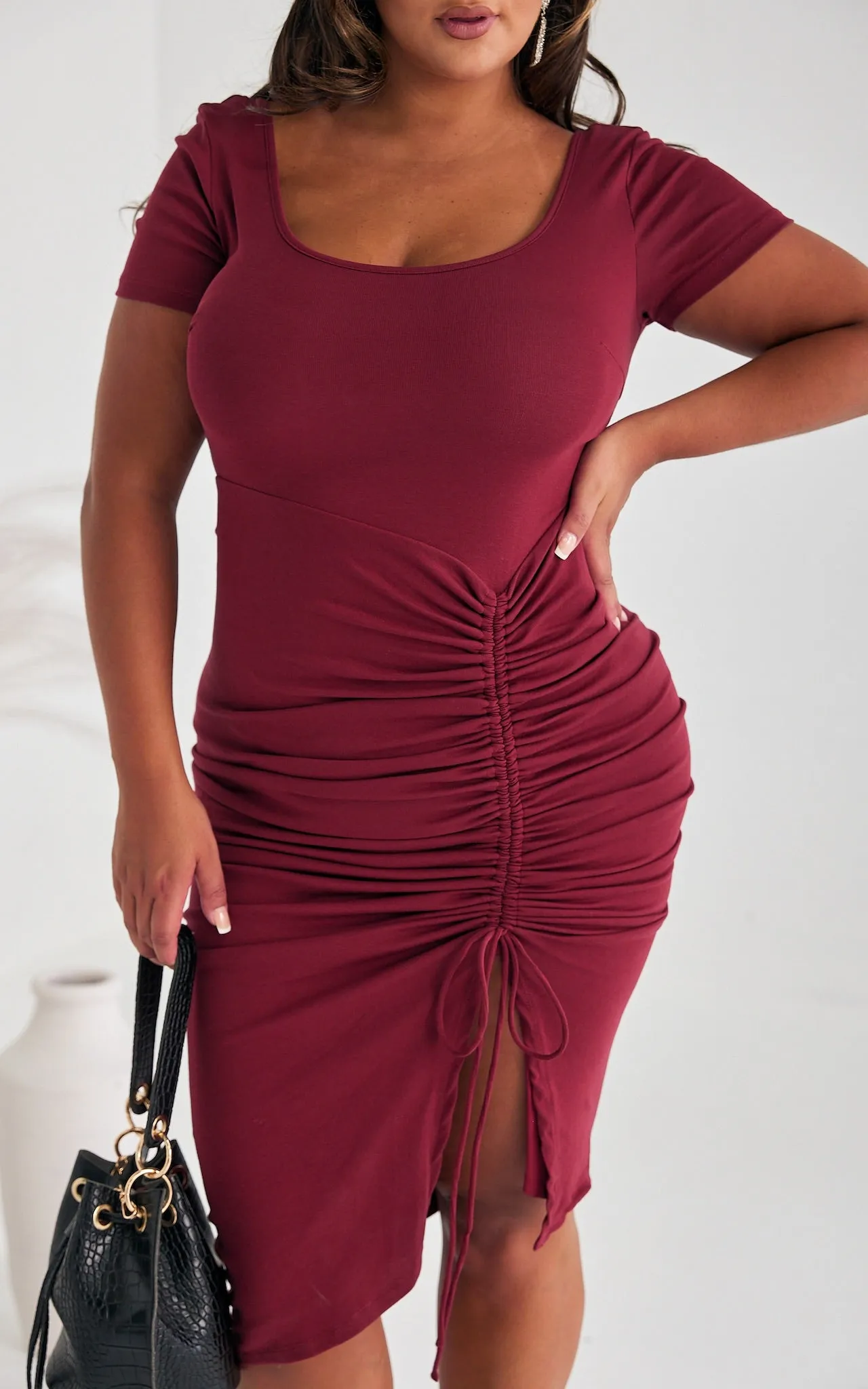 Quinnie Short Sleeve Midi Dress - Wine