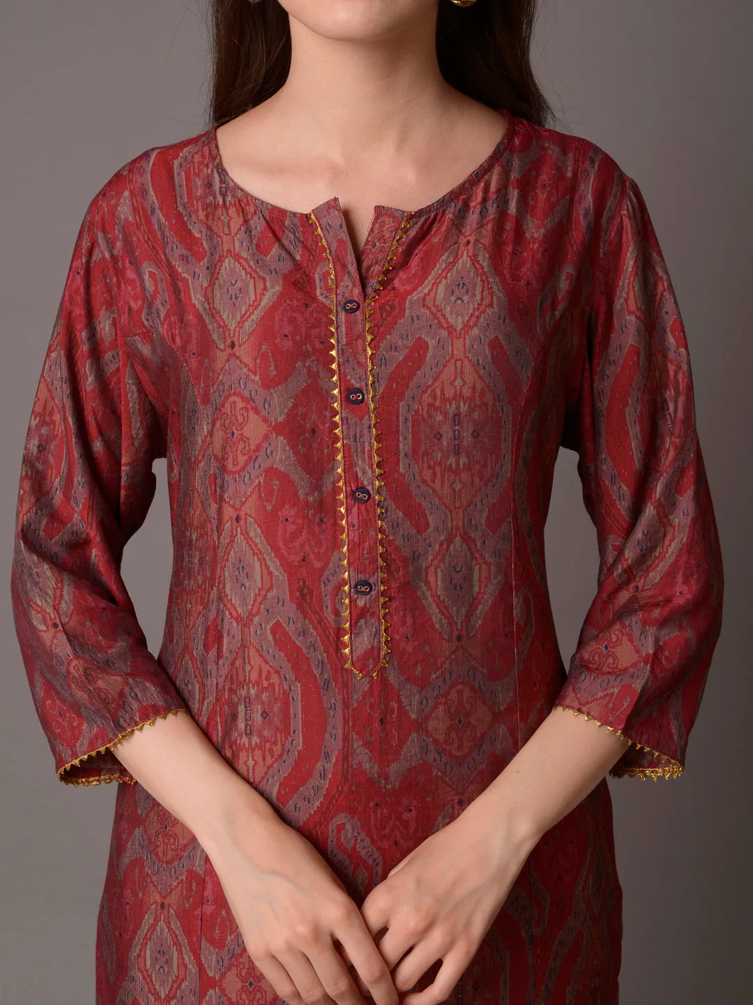 Women Coral Abstract Printed Kurta With Trouser